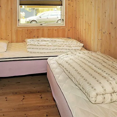 Holiday home Two-bedroom Holiday In 3